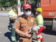 Caminhoneiros recebem marmitas e kits de primeiros socorros em ação integrada entre as Polícias Rodoviárias Estadual e Federal
