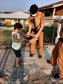 Pequeno fã da Polícia Militar ganha surpresa e recebe fardinha na Lapa (PR)