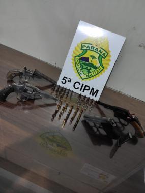 No Noroeste do Paraná, PM encaminha três pessoas e apreende quatro armas de fogo em situação ilegal