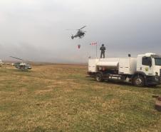 Helicópteros do BPMOA prestam apoio no combate ao incêndio do Parque Nacional de Ilha Grande, no Oeste do Paraná