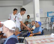 Operação Futebol Solidário arrecada fraldas e leites para idosos de Ponta Grossa (PR)