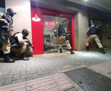 RONE simula roubo a banco no Centro de Curitiba; exercício faz parte do III Curso da unidade 