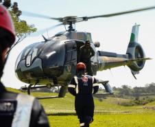 Batalhão aéreo da PM faz exercício com equipes médicas em preparação a Operação Verão 2019/2020