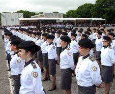 Colégio da PM em Curitiba forma 230 jovens no Ensino Médio durante solenidade militar na RMC