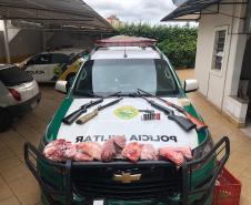 BPAmb-FV vai verificar denúncia e apreende cinco armas de fogo e 12 quilos de carne de animal silvestre em Londrina (PR)