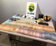 PM prende homem e apreende cocaína e R$ 3,3 mil em dinheiro em Cianorte (PR)