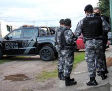 Polícia Militar cumpre 12 mandados judiciais contra o tráfico de drogas no Litoral