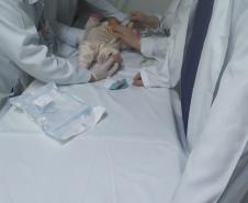Equipe ROTAM desafoga bebê engasgado a caminho do hospital em Curitiba