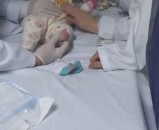 Equipe ROTAM desafoga bebê engasgado a caminho do hospital em Curitiba