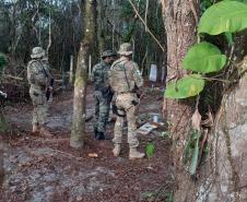 Reforço da presença da PM na Ilha do Mel inibe tráfico de drogas e invasão de áreas de proteção ambiental