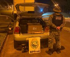 Durante a Operação Hórus, BPFron prende homem e apreende carro carregado com 550 pacotes de cigarros