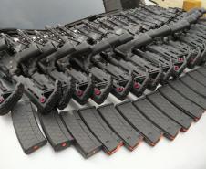 20 fuzis e 100 munições são apreendidos pela Polícia Rodoviária no Noroeste do estado