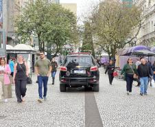 As unidades especializadas da PMPR foram mobilizadas para apoiar as forças locais e reforçar áreas estratégicas