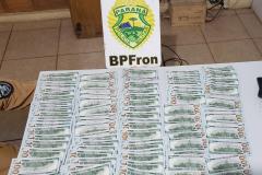 Operação Hórus: BPFron apreende U$ 11 mil dólares e carro carregado com 750 pacotes de cigarros contrabandeados