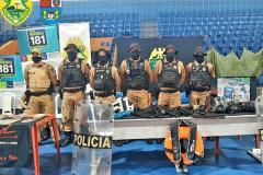 Policiais militares de Paranaguá (PR) participam de exposição do Projeto Paraná Cidadão