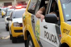 Em Ponta Grossa, policiais militares encaminham suspeitos à delegacia após situações distintas