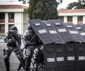 Policia Militar Do Parana