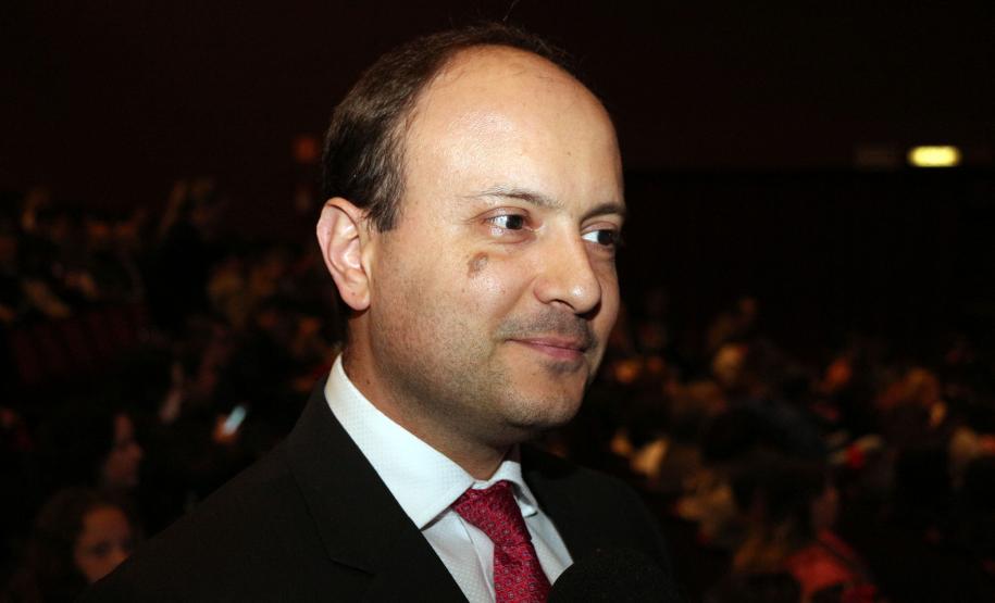 Com o tema Heróis, Banda de Música da PM faz espetáculo musical no Teatro Guaíra, em Curitiba