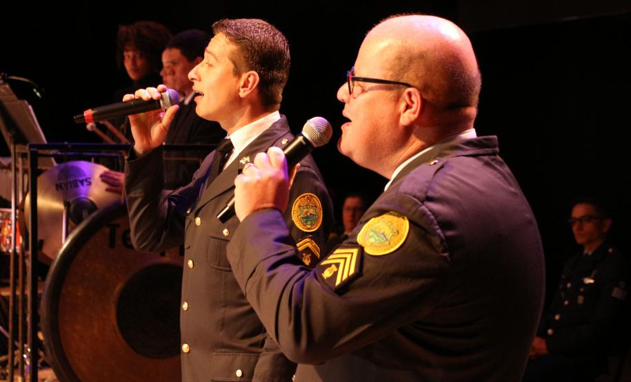 Com o tema Heróis, Banda de Música da PM faz espetáculo musical no Teatro Guaíra, em Curitiba