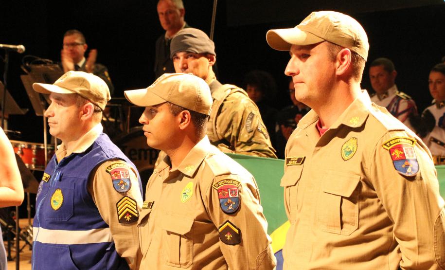 Com o tema Heróis, Banda de Música da PM faz espetáculo musical no Teatro Guaíra, em Curitiba