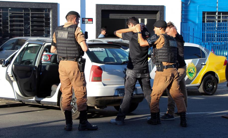 Ação conjunta entre Polícia Militar, Força Nacional e Guarda Municipal reforça segurança em São José dos Pinhais