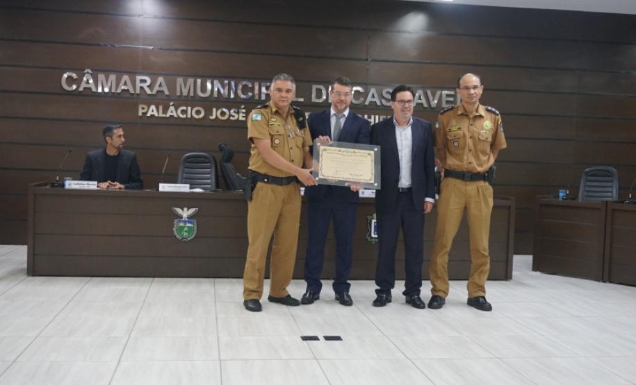 Câmara Municipal de Cascavel faz homenagem pelos 50 anos do 6º Batalhão