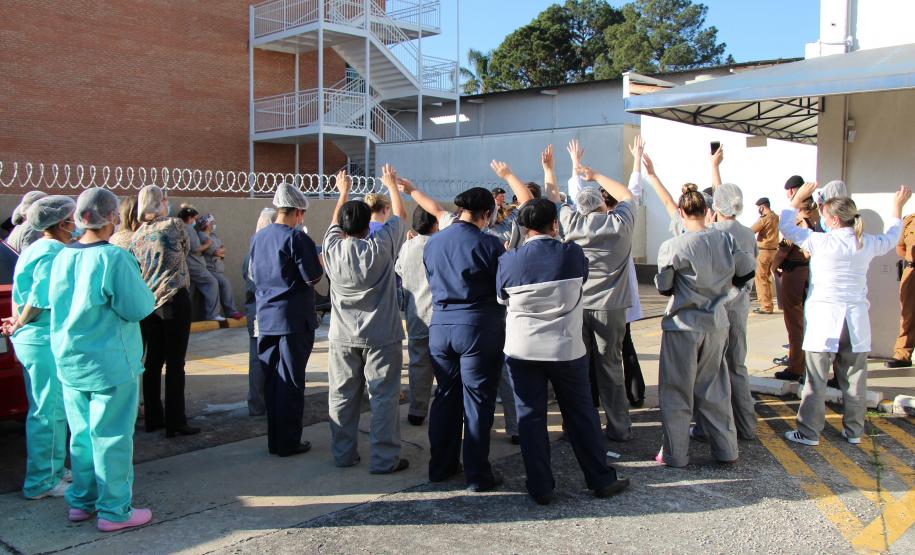 Visita 23ºBatalhão e Banda de Música ao Hospital Vitória