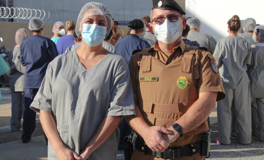 Visita 23ºBatalhão e Banda de Música ao Hospital Vitória