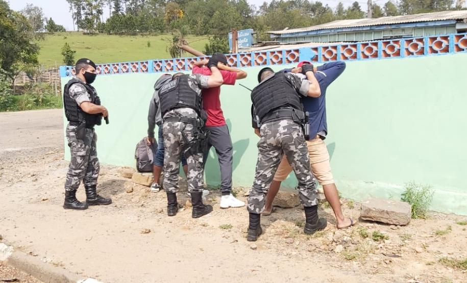 Megaoperação Divisas Integradas termina com a apreensão de mais de 410 quilos de drogas pela Polícia Militar do Paraná