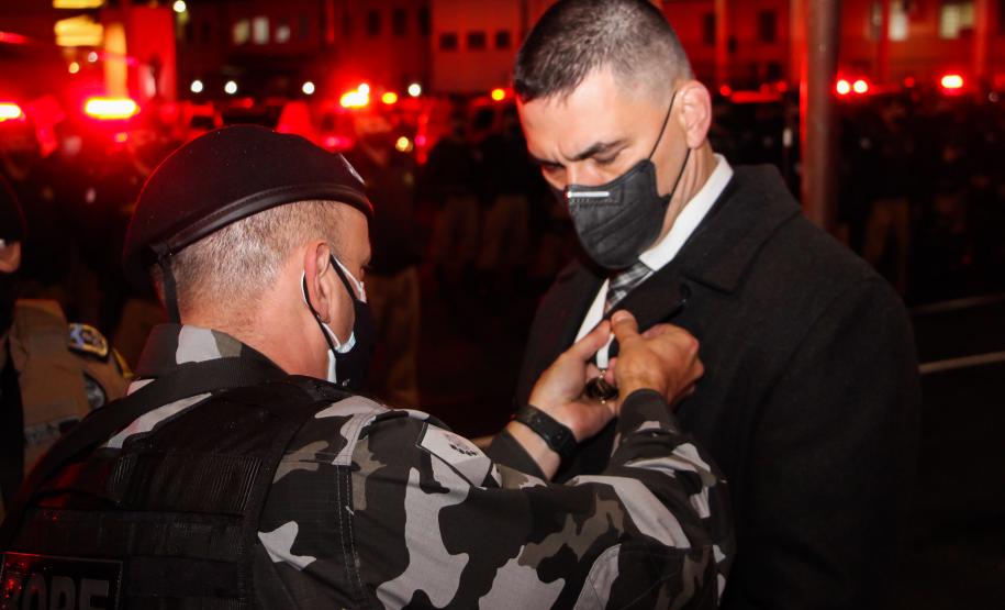 Juiz da VAJME recebe Medalha de Mérito de Operações Especiais em Curitiba (PR)