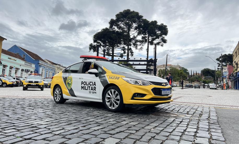 As unidades especializadas da PMPR foram mobilizadas para apoiar as forças locais e reforçar áreas estratégicas