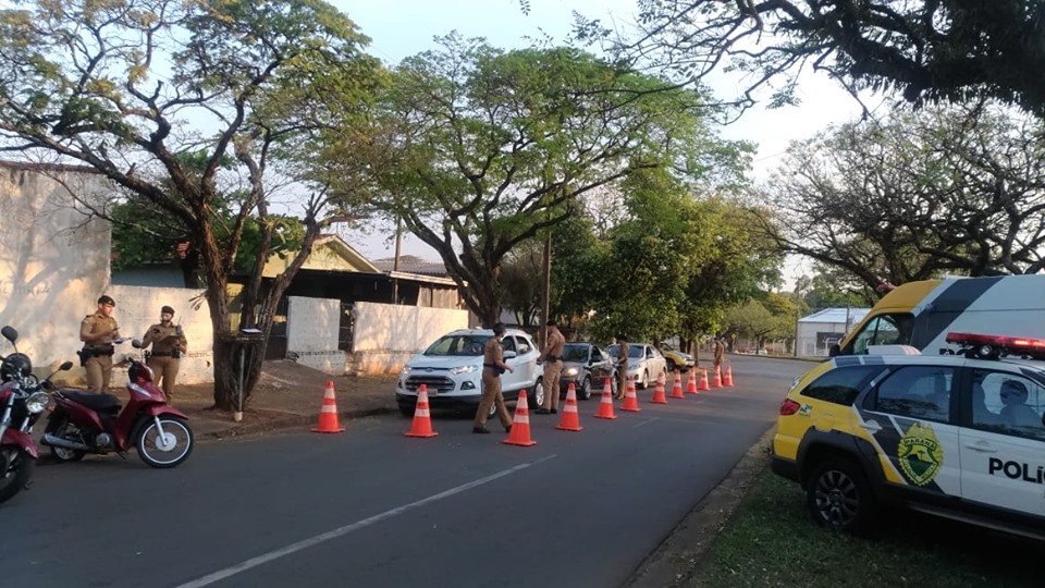 Em Cianorte, PM faz blitz para coibir infrações e autua mais de 30 veículos