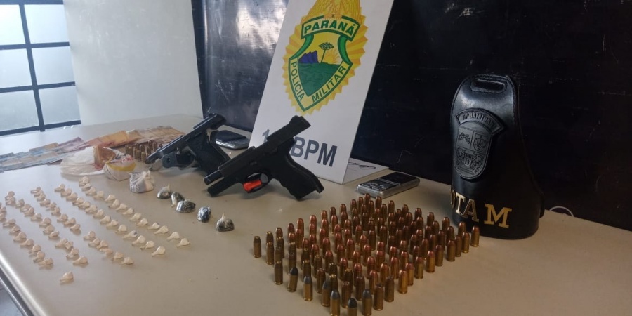 Após denúncia, PM prende homem e apreende mais de 1,4 quilos de drogas e armas em Curitiba
