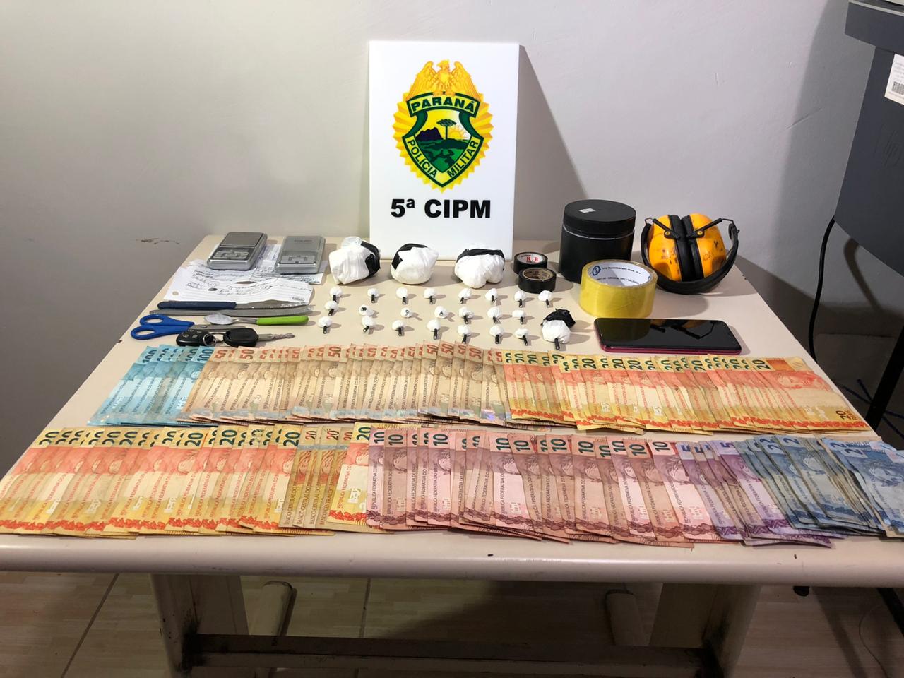 PM prende homem e apreende cocaína e R$ 3,3 mil em dinheiro em Cianorte (PR)