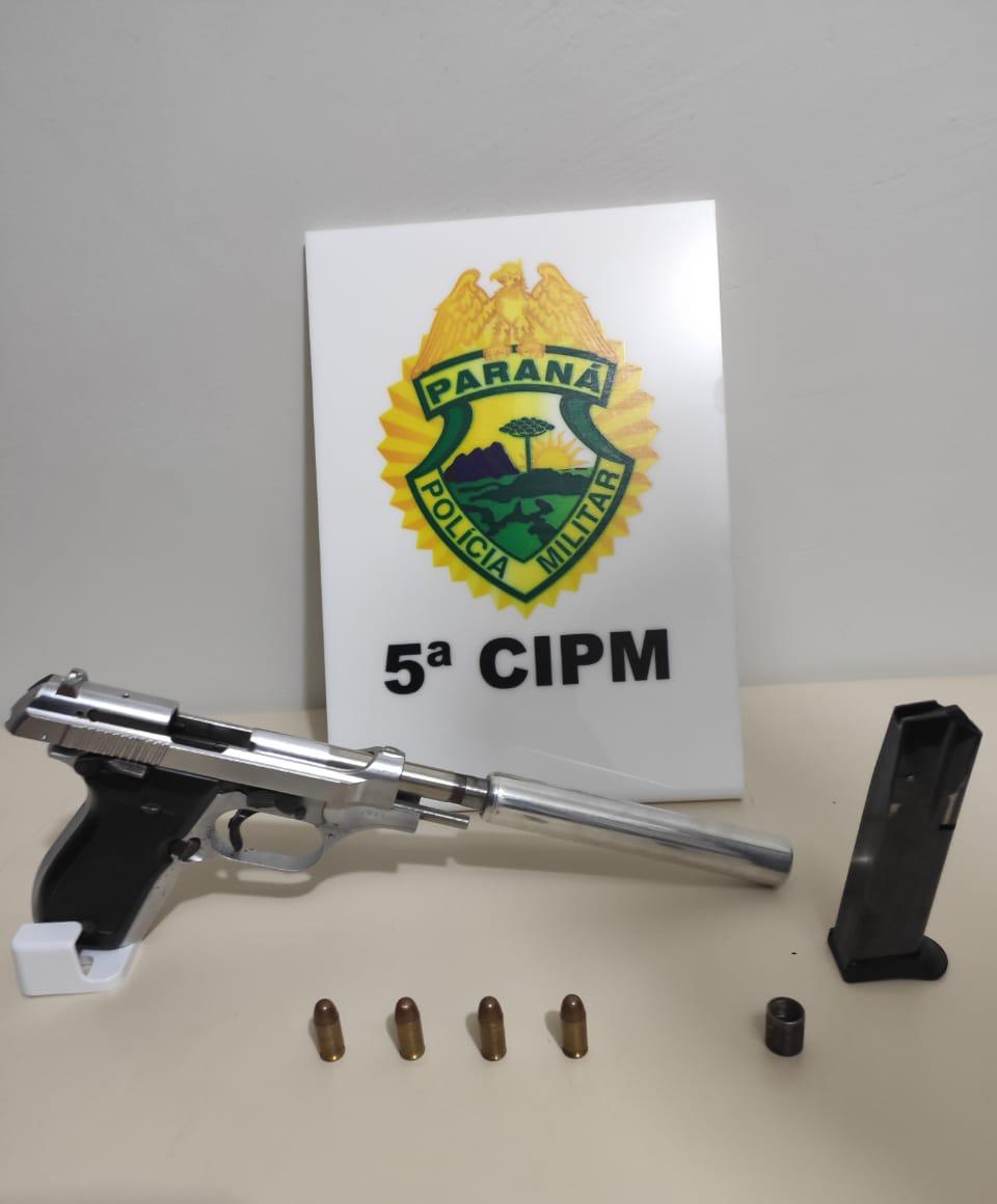 Em situações distintas, PM prende duas pessoas e apreende duas pistolas no Noroeste do estado