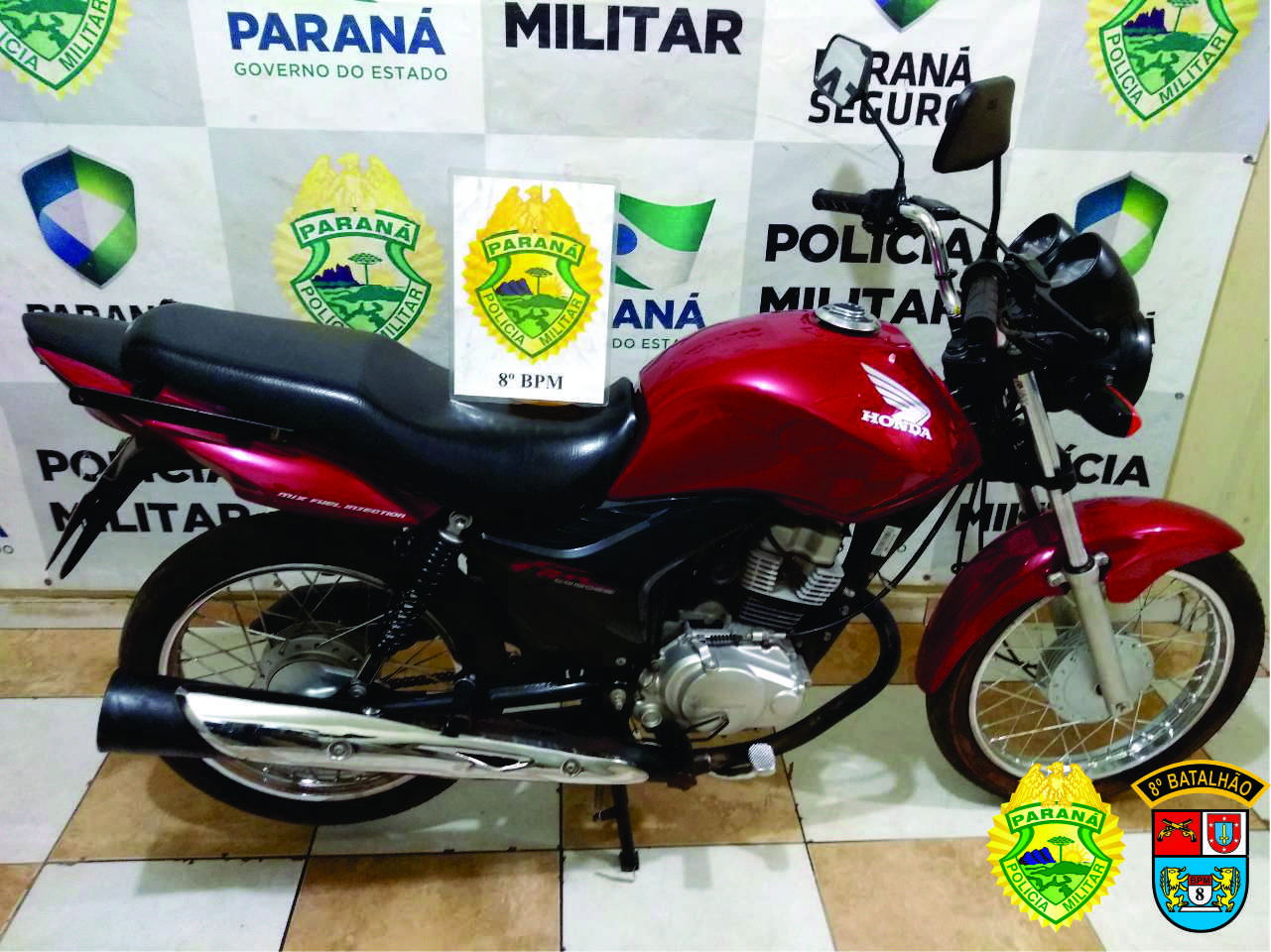 PM recupera motocicleta roubada e apreende armas de fogo e porções de drogas no Noroeste do estado