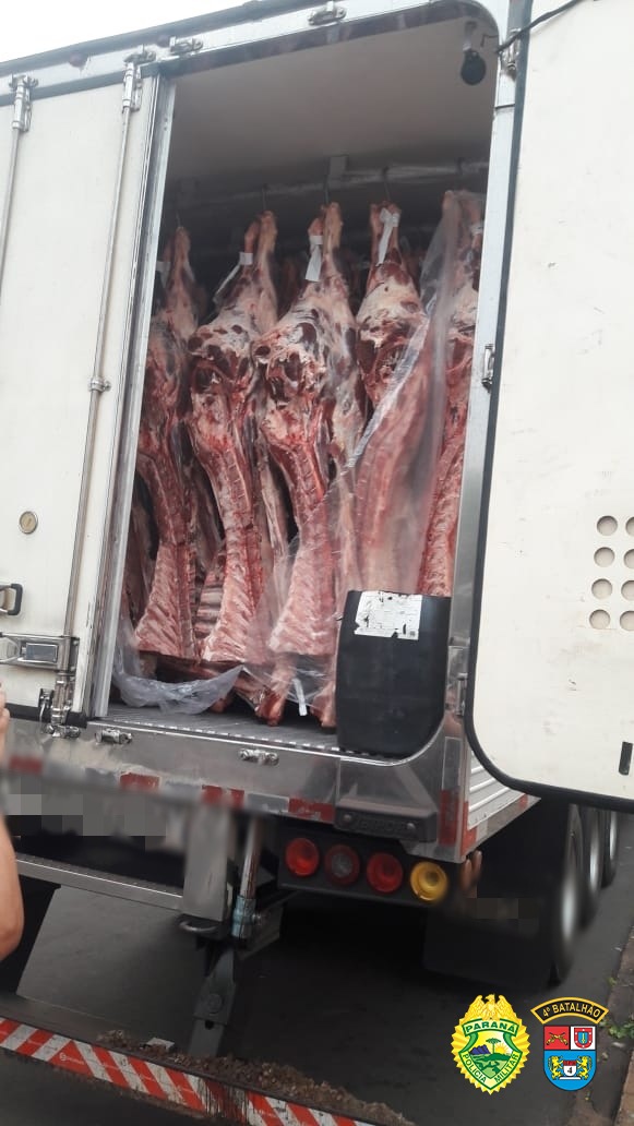 No Noroeste do estado, PM recupera caminhão carregado com R$ 500 mil em carne