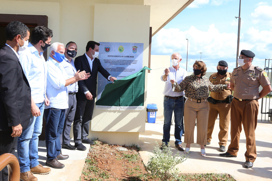 Governador inaugura sede do destacamento da PM de Entre Rios, em Guarapuava