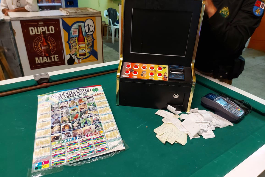 Aifu fiscaliza 24 pontos comerciais e dispersa 1,8 mil pessoas durante o final de semana