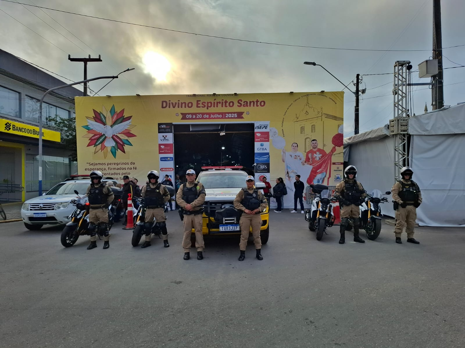 BPTran reforça segurança no litoral, durante festa do Divino Espírito Santo