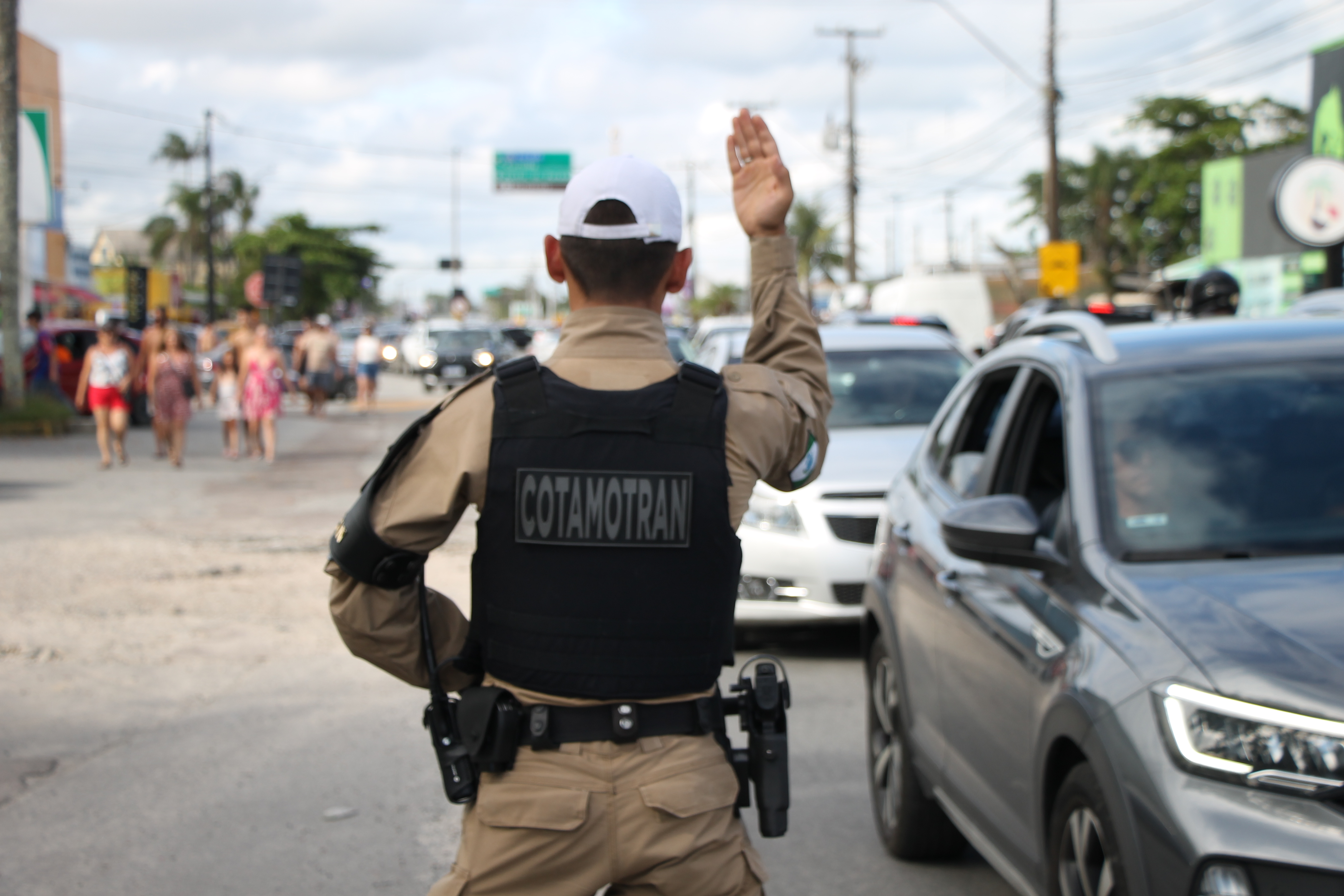 BPTran intensifica policiamento e garante fluidez no trânsito durante o Verão Maior Paraná no Litoral
