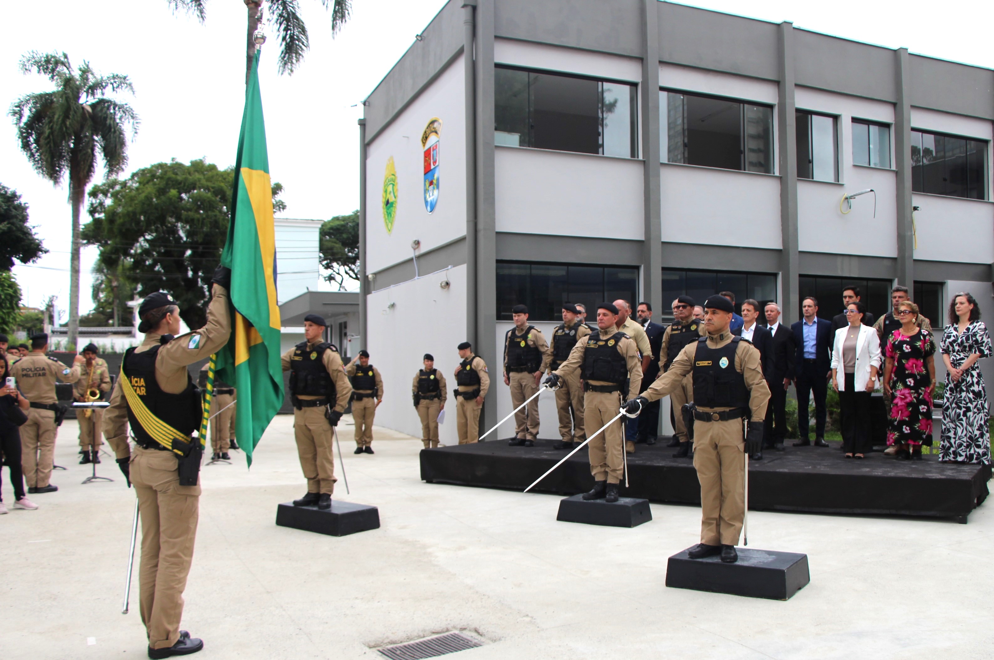 PMPR inaugura nova sede do 33º BPM e realiza solenidade de passagem de comando em Curitiba