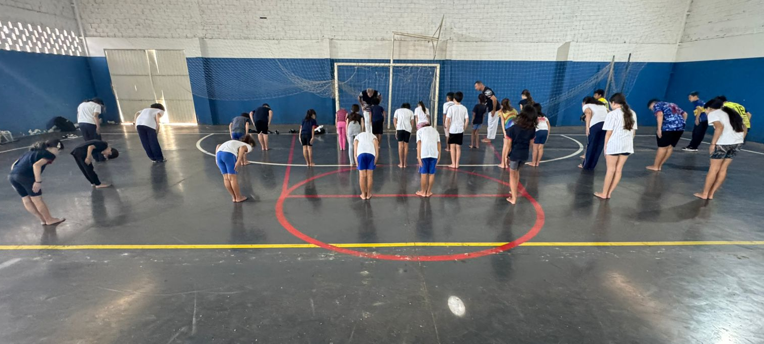 PMPR inicia projeto social de karatê para crianças e adolescentes em Dois Vizinhos