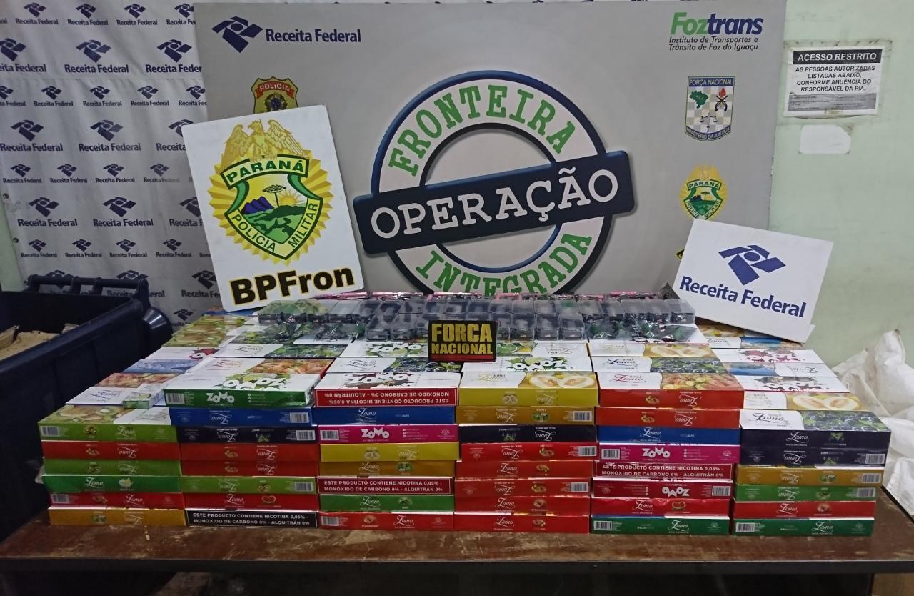 BPFron apreende quase 400 pacotes de essência para narguilé em operação na Ponte Internacional da Amizade, em Foz