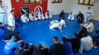 Rone inaugura tatame para estimular a prática de artes marciais em Curitiba (PR)