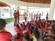 No Noroeste do estado, policiais militares visitam escolas e estreitam laços com a comunidade