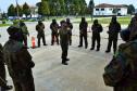 Policiais do 28º Batalhão participam de instrução com o Exército sobre guerra química na Lapa (PR)