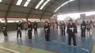 Em Foz do Iguaçu (PR), policial militar voluntário do Programa Escola Segura oferece aulas gratuitas de artes marciais a estudantes