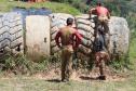 Corpo de Bombeiros leva bombeiros e policiais militares a se desafiarem no Desafio No Limite no circuito Braves Mud Race, na RMC