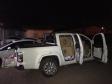 Homem tenta fugir de abordagem policial, mas é preso transportando cigarros em veículo roubado no Oeste do estado